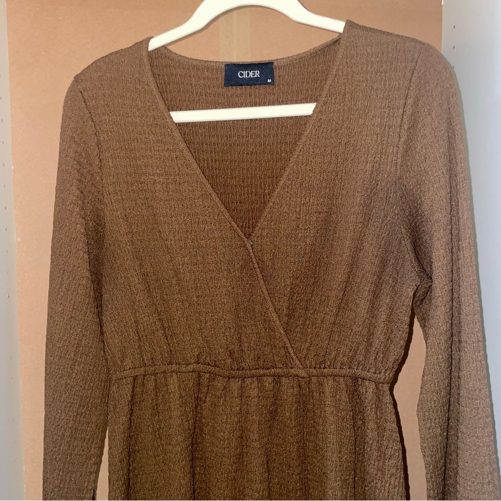 Brown Long Sleeve V-Neck Dress